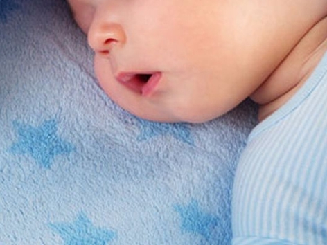 8 bí quyết chọn mua quần áo cho trẻ sơ sinh mà mẹ nên biết