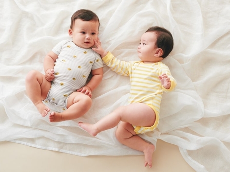 Chuẩn bị đi sinh, mẹ cần xếp đồ dùng cho bé sơ sinh gồm những gì?