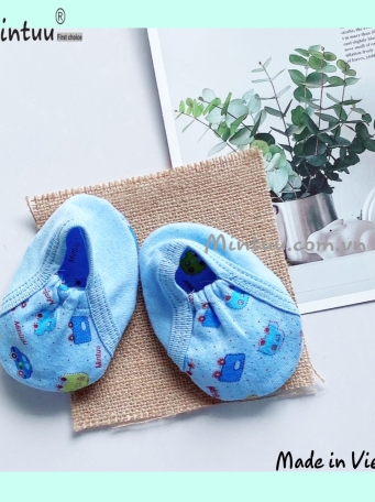 Giày vải cho bé màu in bông MINTUU